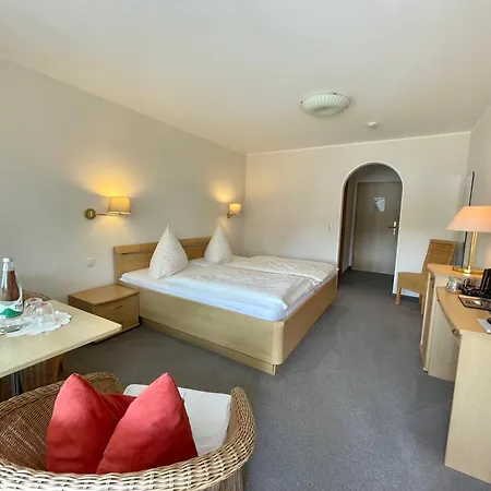 Garni Schützenhof Hotel 3*