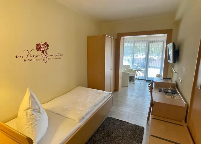 Garni Schützenhof Hotel 3*