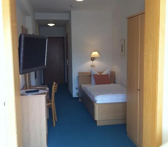 酒店 Der Schuetzenhof 3*